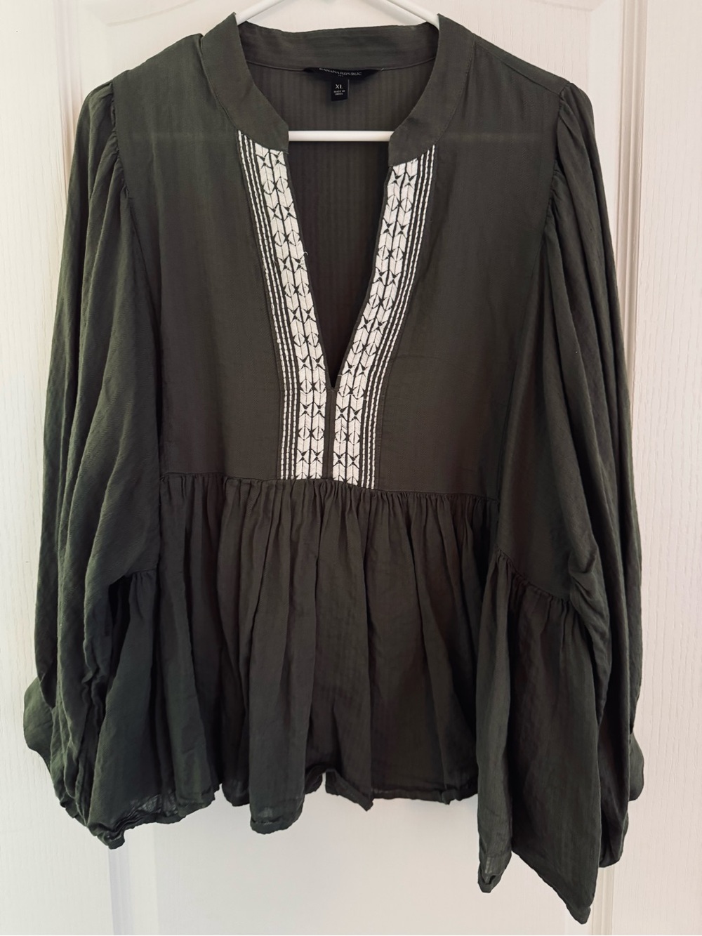 Banana Republic Olive Embroidered Peasant Blouse Sz XL